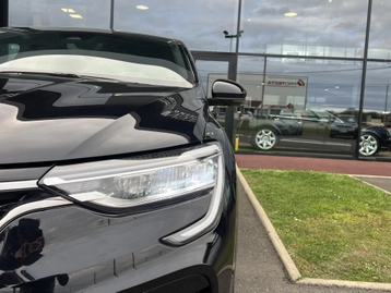 Image véhicule  Renault ARKANA (12)