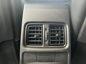 Image véhicule  Renault ARKANA (19)