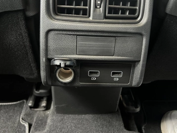 Image véhicule  Renault ARKANA (18)