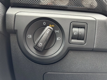 Image véhicule  Volkswagen T-CROSS (24)