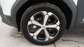 Image véhicule  Dacia DUSTER (10)