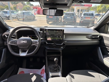 Image véhicule  Dacia BIGSTER (10)