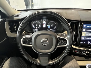 Image véhicule  Volvo XC60 (16)