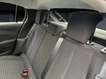 Image véhicule  Peugeot 208 (17)