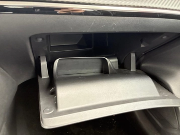 Image véhicule  Peugeot 208 (38)