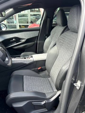 Image véhicule  Peugeot 5008 (11)