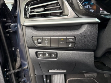 Image véhicule  Kia NIRO (13)