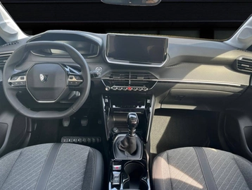 Image véhicule  Peugeot 208 (12)