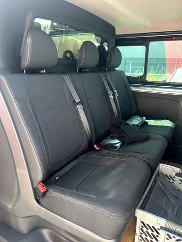 Image véhicule  Renault TRAFIC (10)
