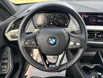 Image véhicule BMW SÉRIE 1 (6) Image véhicule BMW SÉRIE 1 (6)