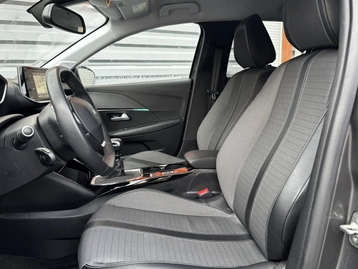 Image véhicule  Peugeot 208 (3)