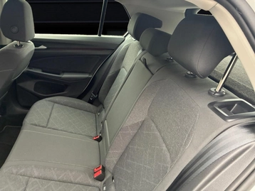 Image véhicule  Volkswagen GOLF (17)