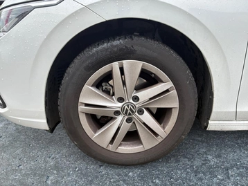 Image véhicule  Volkswagen GOLF (6)