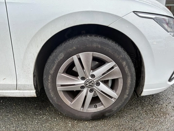 Image véhicule  Volkswagen GOLF (9)