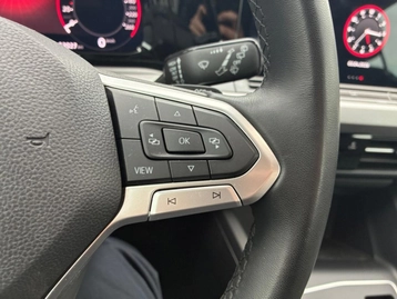 Image véhicule  Volkswagen GOLF (23)