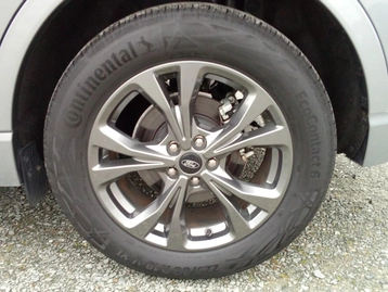 Image véhicule  Ford KUGA (25)