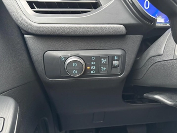 Image véhicule  Ford KUGA (15)