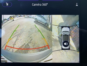 Image véhicule  Renault ARKANA (12)