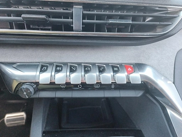 Image véhicule  Peugeot 5008 (23)