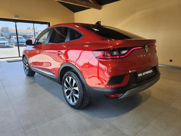 Image véhicule  Renault ARKANA (6)