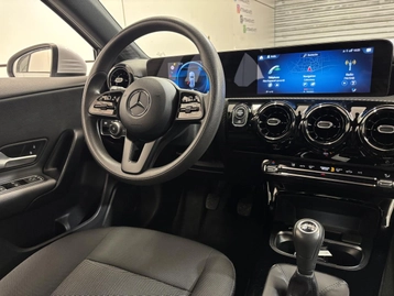 Image véhicule Mercedes CLASSE A (23) Image véhicule Mercedes CLASSE A (23)