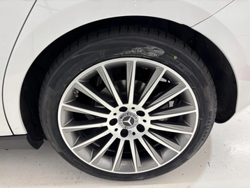 Image véhicule Mercedes CLASSE A (39) Image véhicule Mercedes CLASSE A (39)