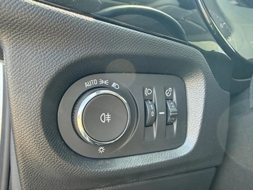 Image véhicule  Opel CORSA (10)