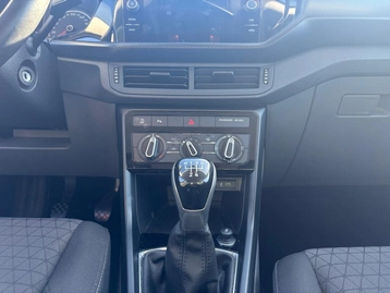 Image véhicule  Volkswagen T-CROSS (26)