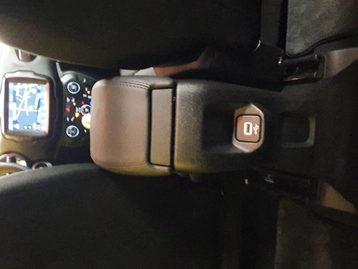 Image véhicule  Jeep RENEGADE (20)