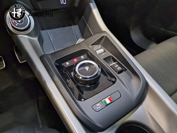 Image véhicule  Alfa Romeo TONALE (11)