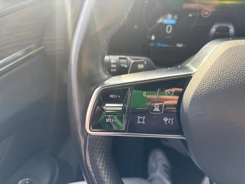 Image véhicule  Renault MEGANE (24)