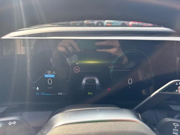 Image véhicule  Renault MEGANE (26)