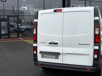 Image véhicule  Renault TRAFIC (9)