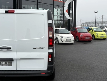Image véhicule  Renault TRAFIC (8)