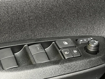 Image véhicule  Toyota YARIS CROSS (21)