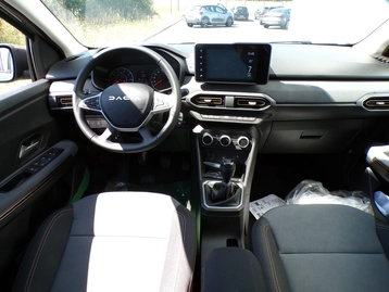 Image véhicule  Dacia JOGGER (16)