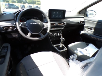 Image véhicule  Dacia JOGGER (2)
