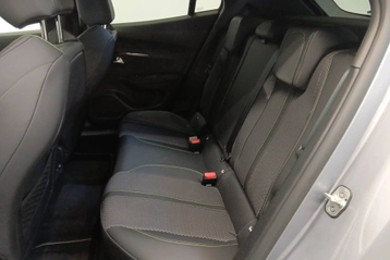Image véhicule  Peugeot 2008 (8)