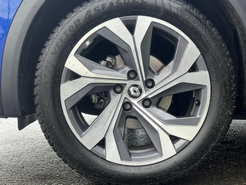 Image véhicule Renault CAPTUR (8) Image véhicule Renault CAPTUR (8)