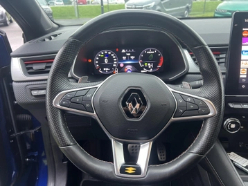 Image véhicule Renault CAPTUR (24) Image véhicule Renault CAPTUR (24)