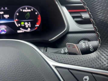 Image véhicule Renault CAPTUR (29) Image véhicule Renault CAPTUR (29)