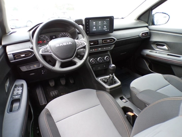 Image véhicule  Dacia SANDERO (9)