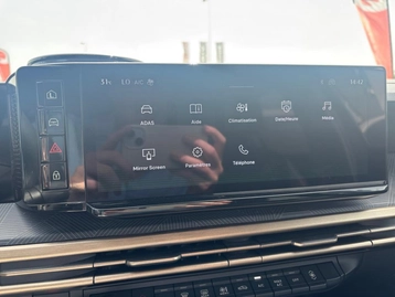 Image véhicule  Lancia YPSILON (32)