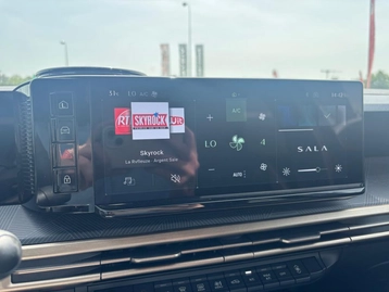 Image véhicule  Lancia YPSILON (27)