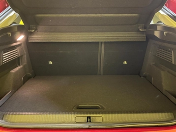 Image véhicule Citroën C4 (12) Image véhicule Citroën C4 (12)