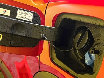 Image véhicule Citroën C4 (47) Image véhicule Citroën C4 (47)