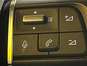 Image véhicule Citroën C4 (22) Image véhicule Citroën C4 (22)