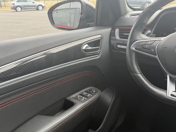 Image véhicule  Renault ARKANA (39)