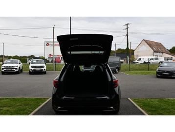Image véhicule  Toyota COROLLA (35)