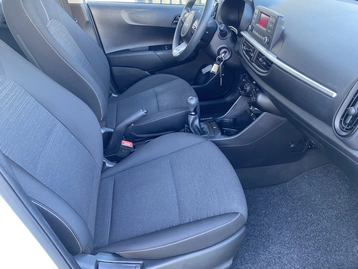 Image véhicule  Kia PICANTO (10)